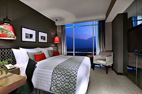 Aston Priority Simatupang Hotel & Conference Center