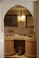 Riad Emberiza Sahari