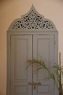 Riad Emberiza Sahari