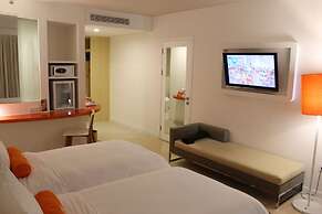 HARRIS Hotel Pontianak