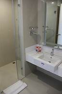 HARRIS Hotel Pontianak