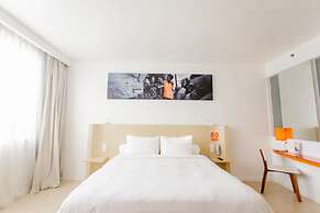 HARRIS Hotel Pontianak