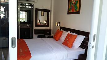 Lotus Tirta Seminyak