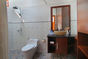 Lotus Tirta Seminyak