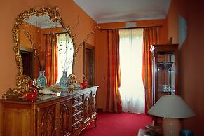 Hotel Damian