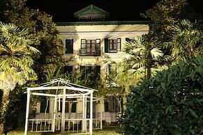 Hotel Damian