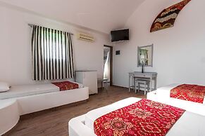 Villa Iliovasilema Santorini