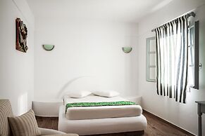 Villa Iliovasilema Santorini