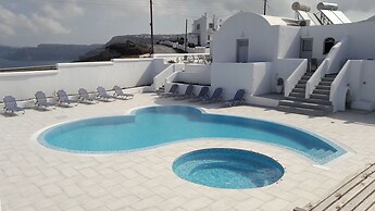 Villa Iliovasilema Santorini