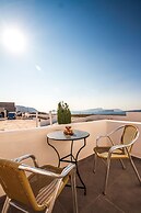 Villa Iliovasilema Santorini