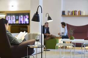 9Hotel Republique