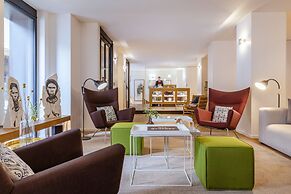9Hotel Republique