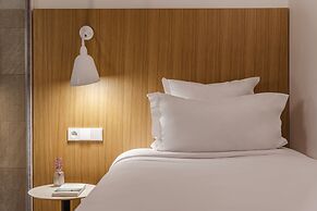 9Hotel Republique