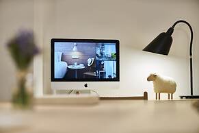 9Hotel Republique