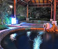 Country Garden Holiday Hot Spring Hotel Fogang