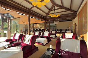 Country Garden Holiday Hot Spring Hotel Fogang