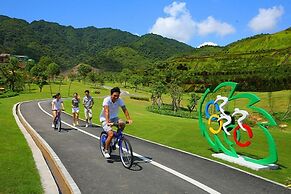 Country Garden Holiday Hot Spring Hotel Fogang