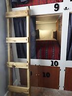 Sandbar Beachfront Hostel & Restaurant