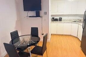 Castle Beach Suites by MiaRentals