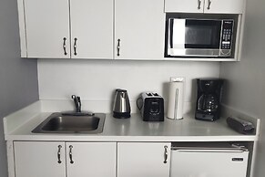 Castle Beach Suites by MiaRentals