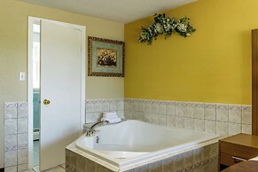 Motel 6 Campbellford, ON