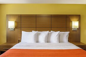 Motel 6 Campbellford, ON