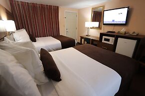 Motel 6 Campbellford, ON