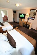 Motel 6 Campbellford, ON