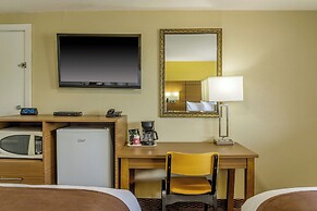 Motel 6 Campbellford, ON