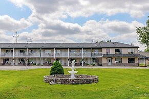 Motel 6 Campbellford, ON