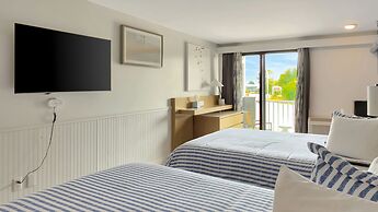 Harborline Hotel
