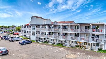 Harborline Hotel