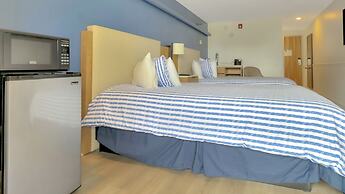 Harborline Hotel