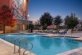 Homewood Suites by Hilton TechRidge Parmer @ I-35