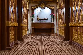 Su Tine San Royal Palace Hotel