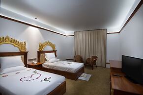 Su Tine San Royal Palace Hotel