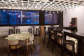 Orchard Street Hotel