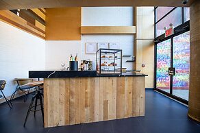 Orchard Street Hotel