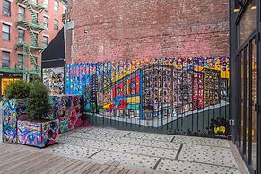 Orchard Street Hotel