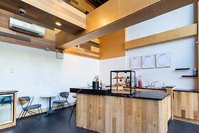 Orchard Street Hotel