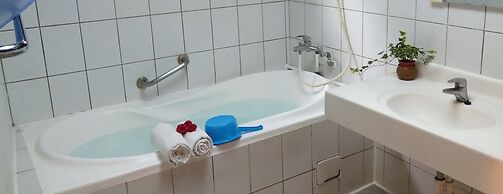 Jenq Yang Hotspring Hotel