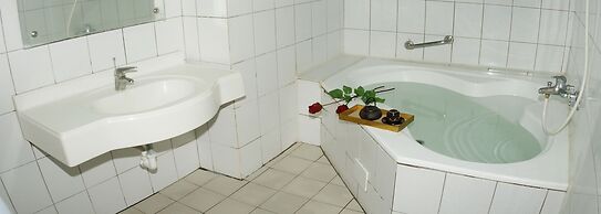 Jenq Yang Hotspring Hotel