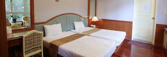 Jenq Yang Hotspring Hotel