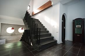 Discovery Secret Resort