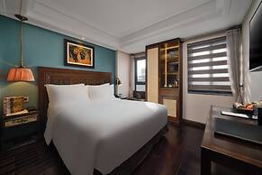 Peridot Gallery Classic Hotel