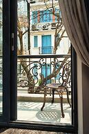 Peridot Gallery Classic Hotel