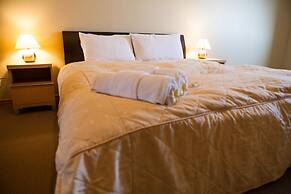 Niseko Alpine Apartments