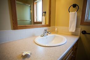 Niseko Alpine Apartments