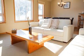 Niseko Alpine Apartments