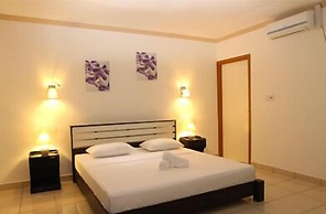 Forest Lodge Guest House